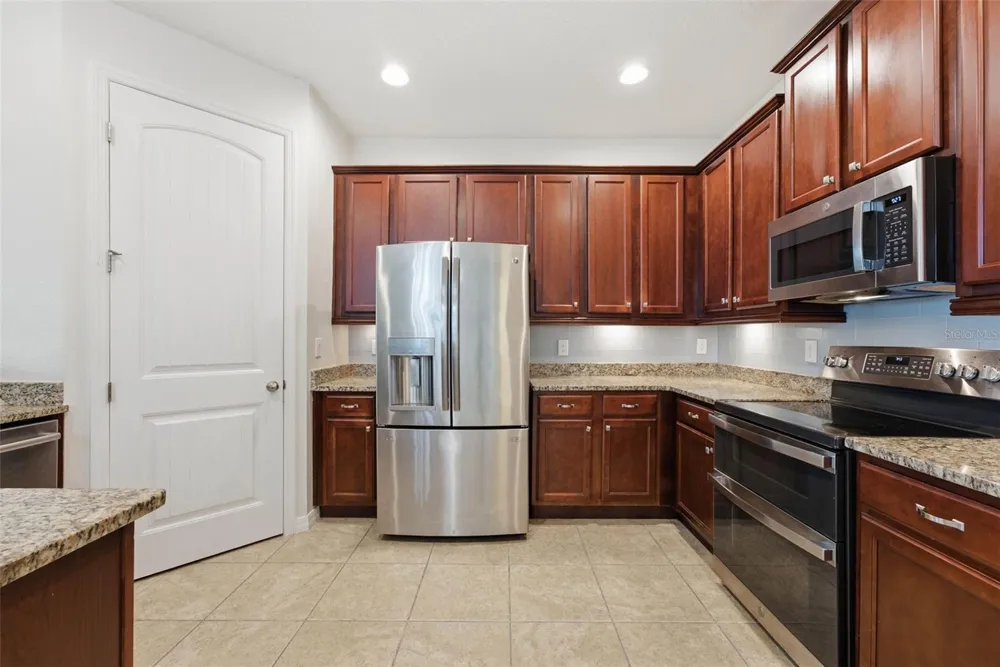 13786 SUMMER HARBOR COURT Windermere, FL 34786