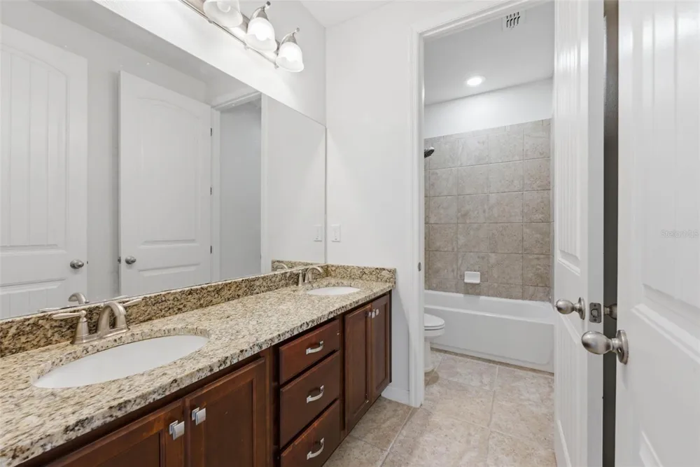 13786 SUMMER HARBOR COURT Windermere, FL 34786