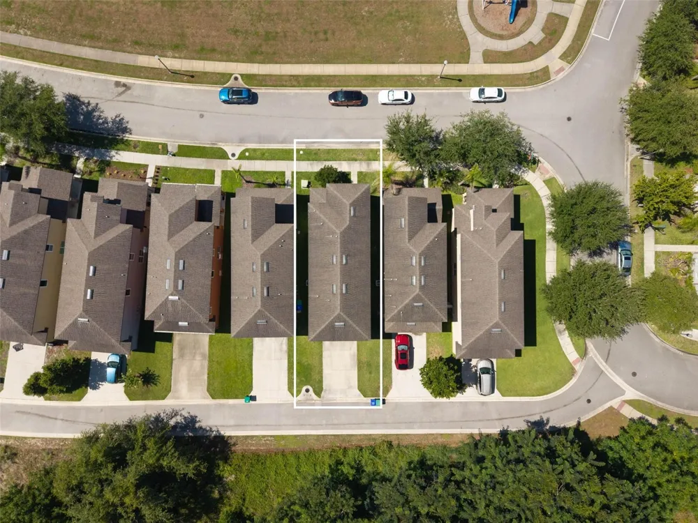 13786 SUMMER HARBOR COURT Windermere, FL 34786