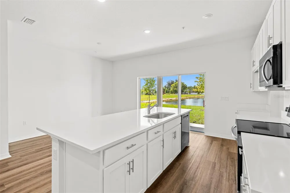 4941 WINDING RIVER ROAD Orlando, FL 32822
