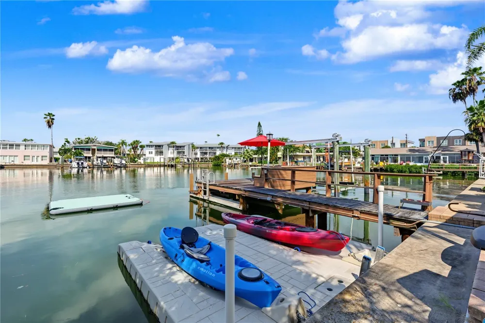 12000 4TH STREET E Treasure Island, FL 33706