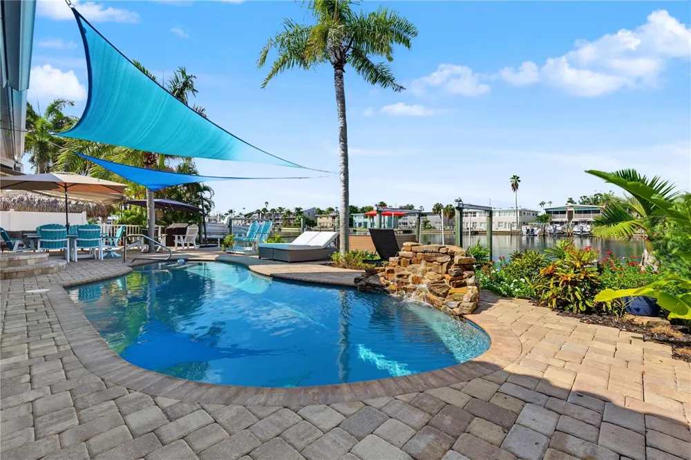 12000 4TH STREET E Treasure Island, FL 33706