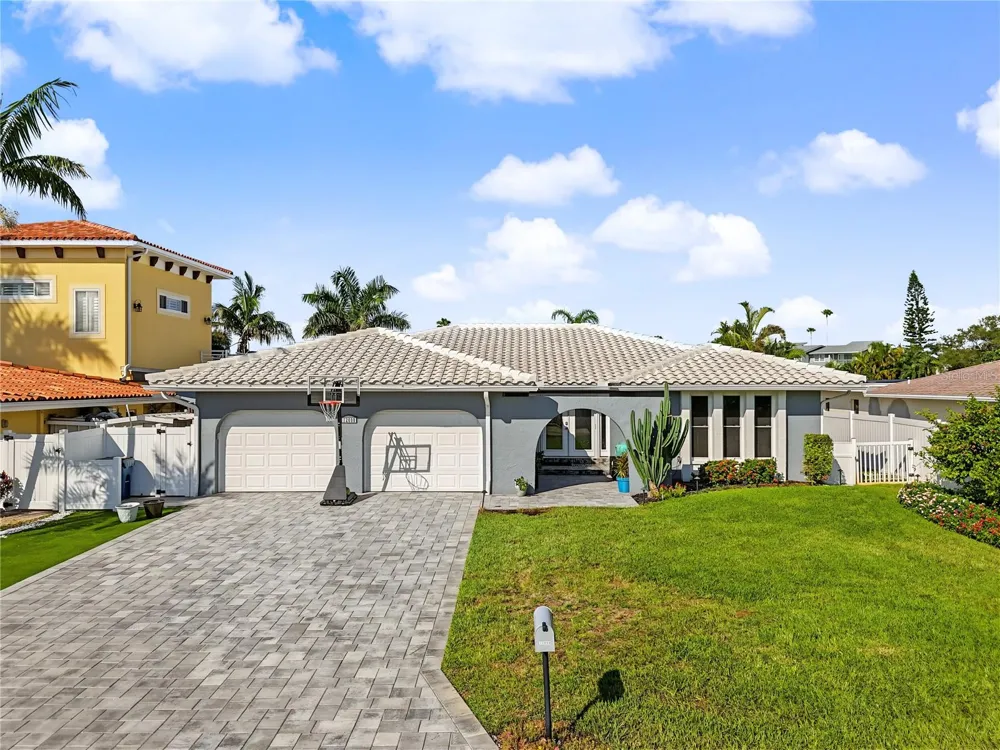12000 4TH STREET E Treasure Island, FL 33706