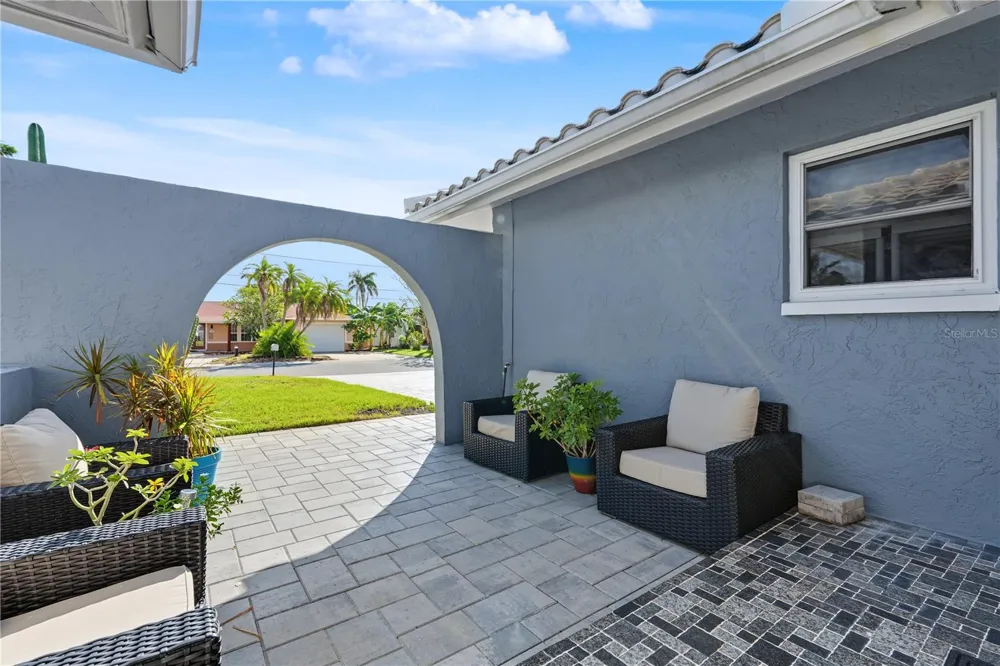 12000 4TH STREET E Treasure Island, FL 33706