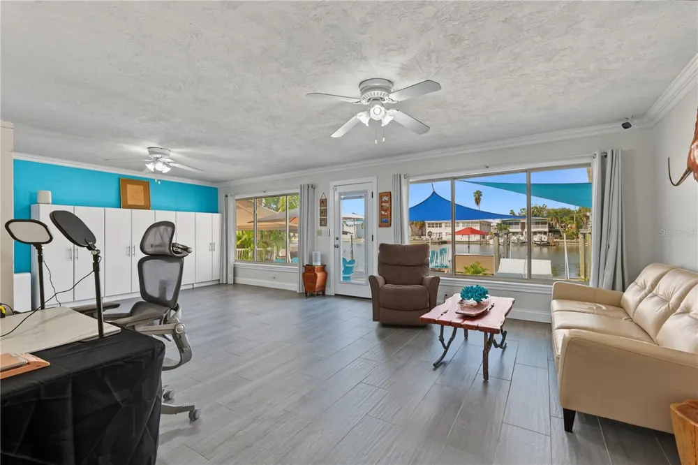 12000 4TH STREET E Treasure Island, FL 33706
