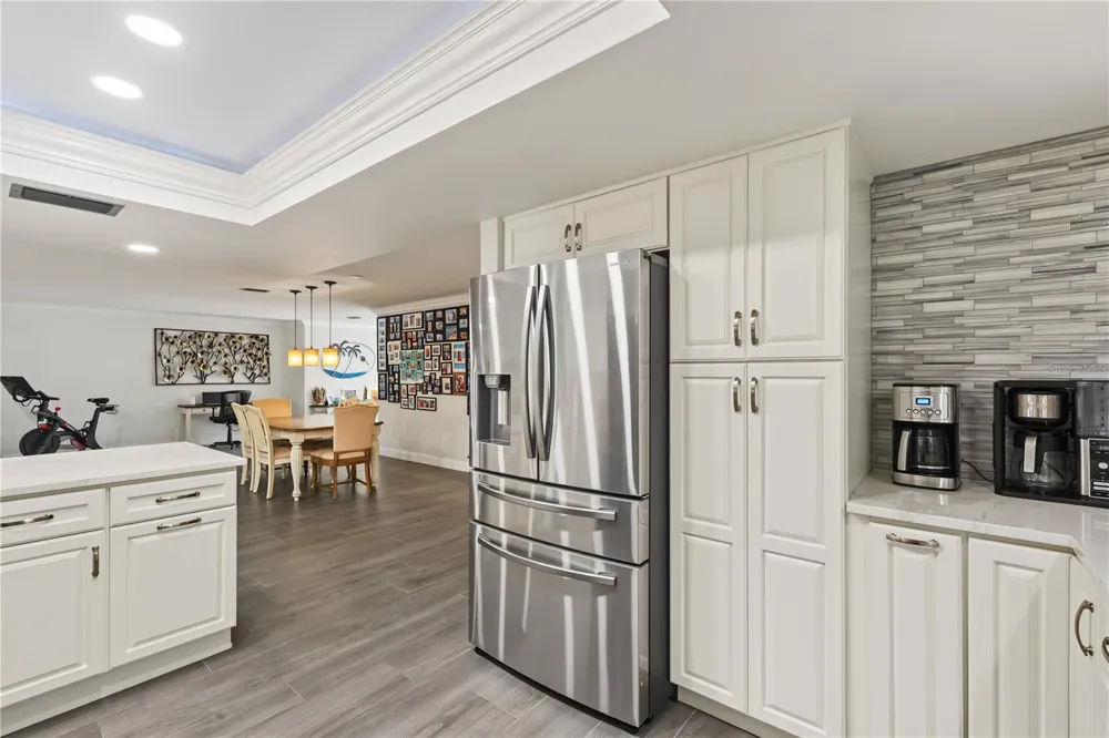 12000 4TH STREET E Treasure Island, FL 33706