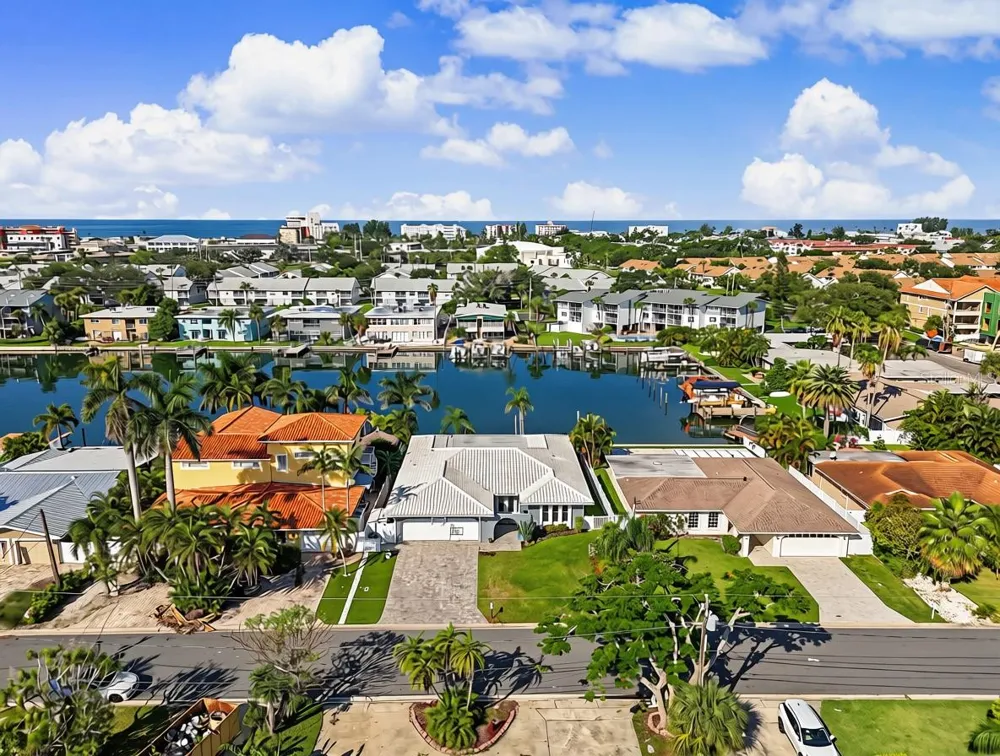 12000 4TH STREET E Treasure Island, FL 33706