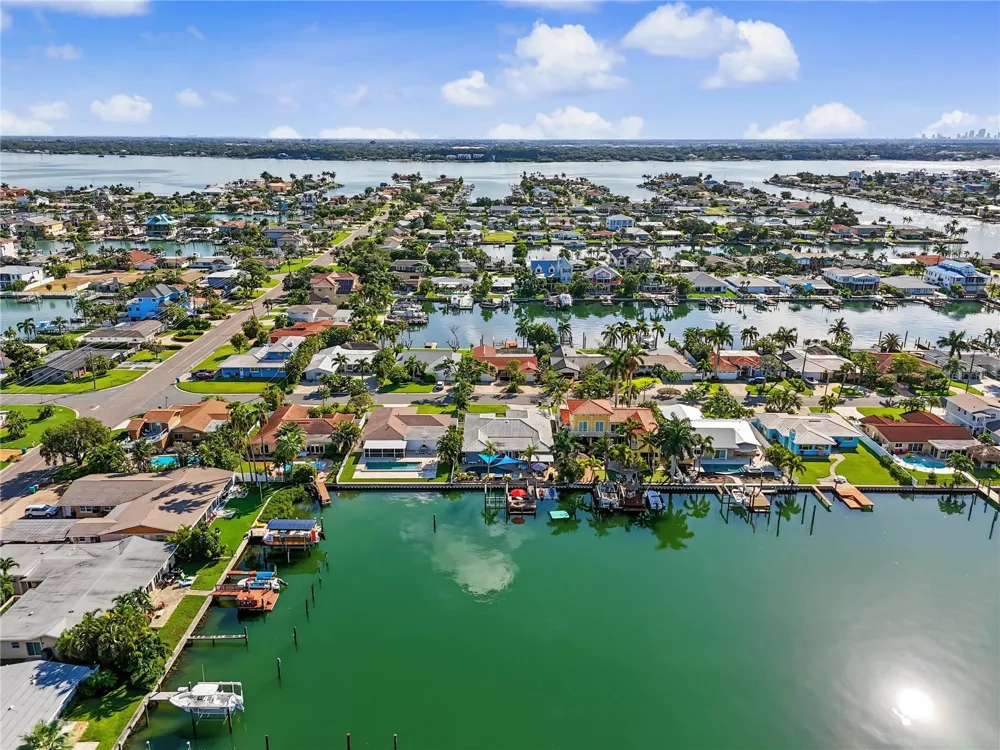 12000 4TH STREET E Treasure Island, FL 33706