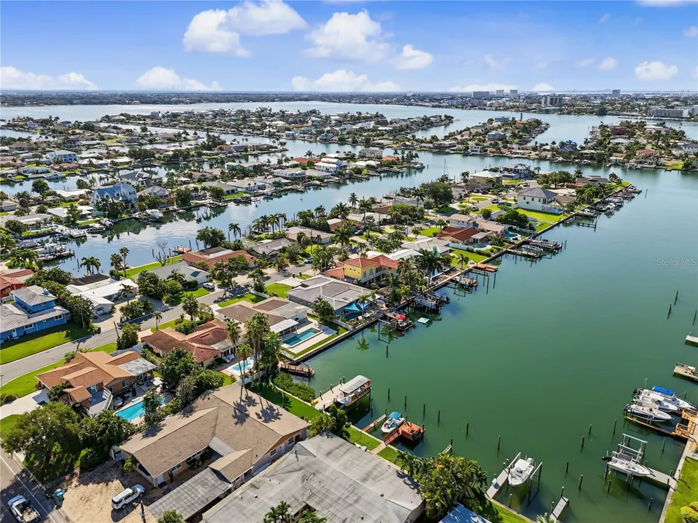 12000 4TH STREET E Treasure Island, FL 33706