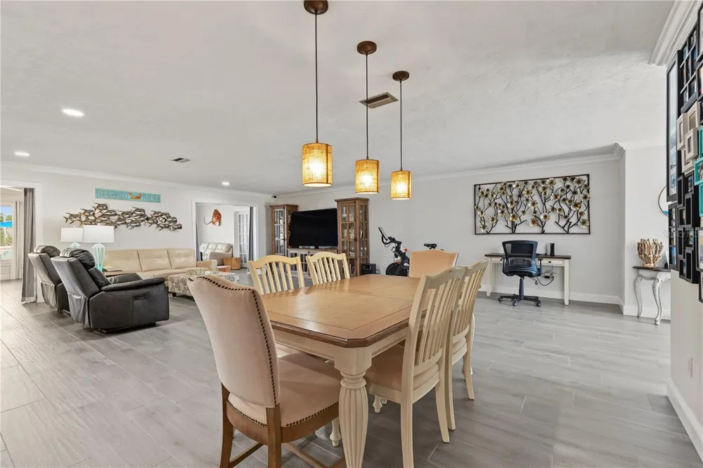 12000 4TH STREET E Treasure Island, FL 33706