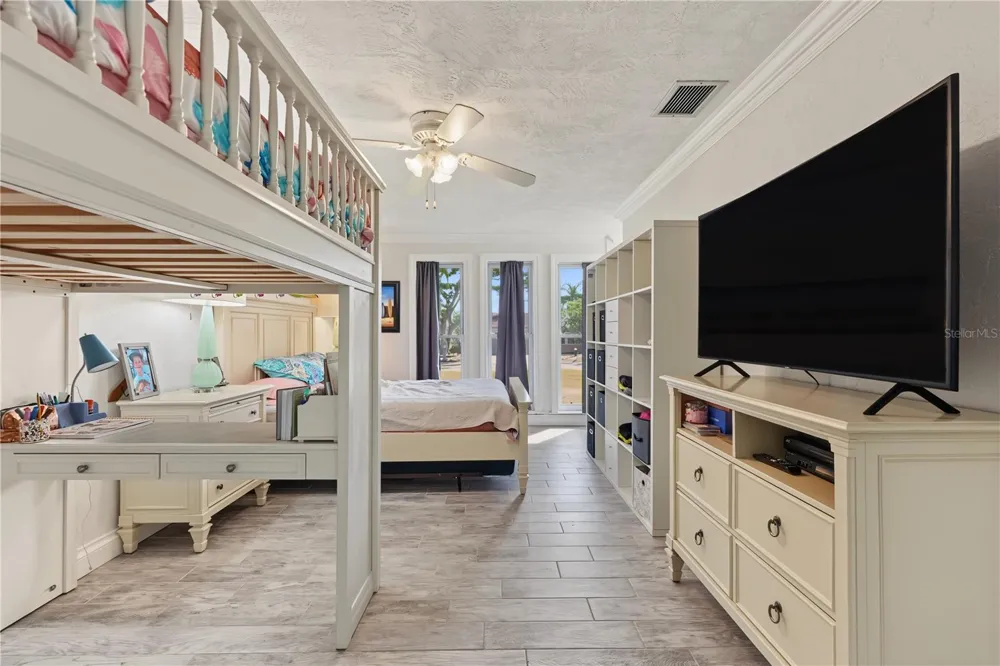 12000 4TH STREET E Treasure Island, FL 33706