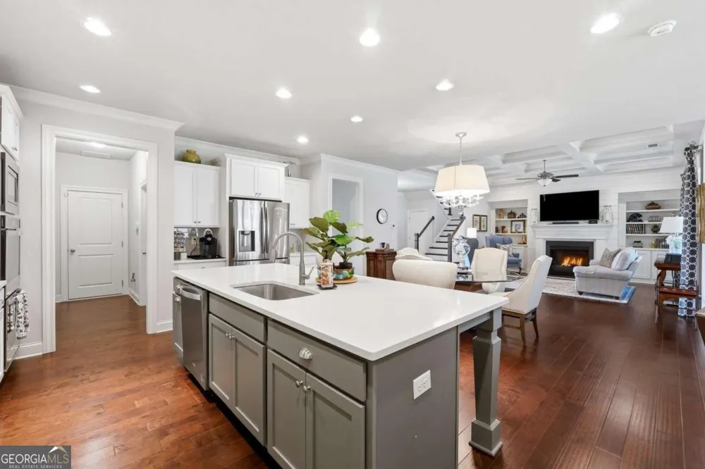 2442 Sunflower DR Hoschton, GA 30548