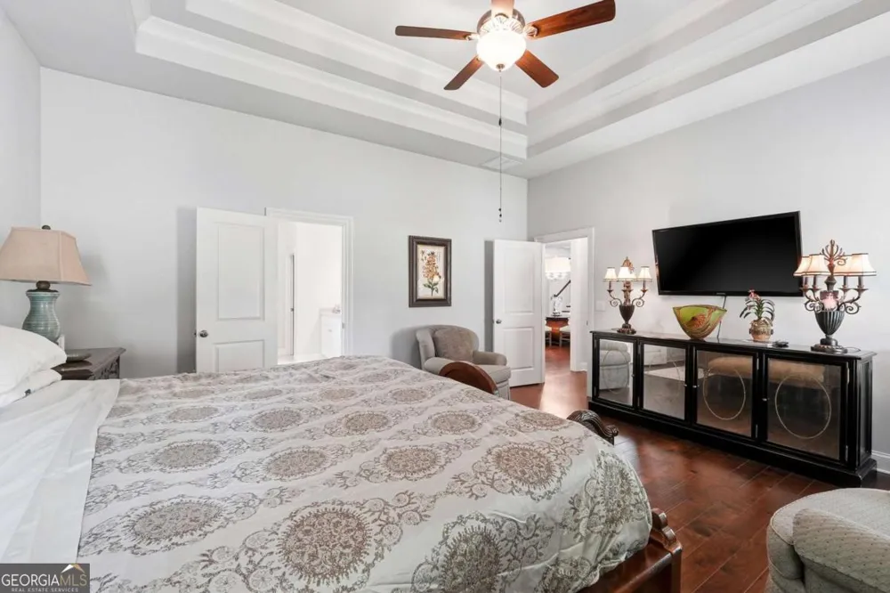 2442 Sunflower DR Hoschton, GA 30548