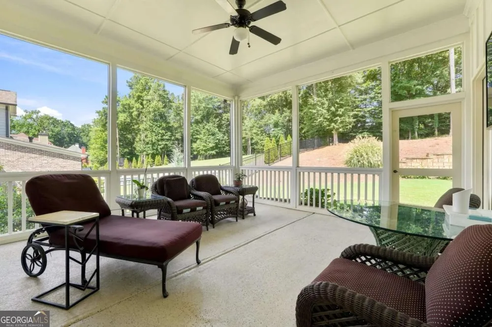 2442 Sunflower DR Hoschton, GA 30548