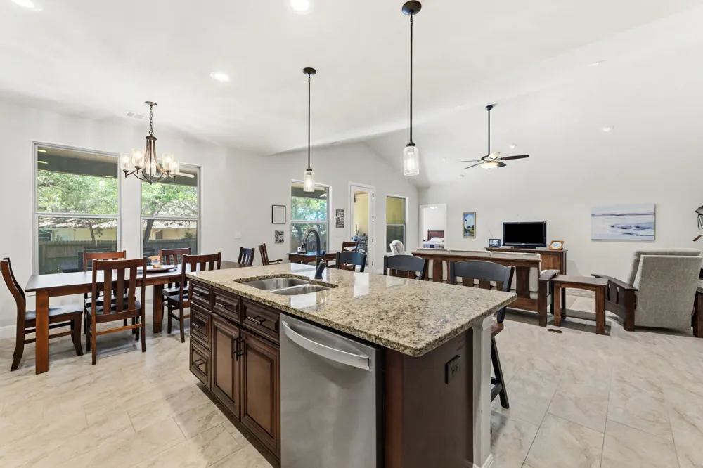 18817 Kelly Drive Lago Vista, TX 78645