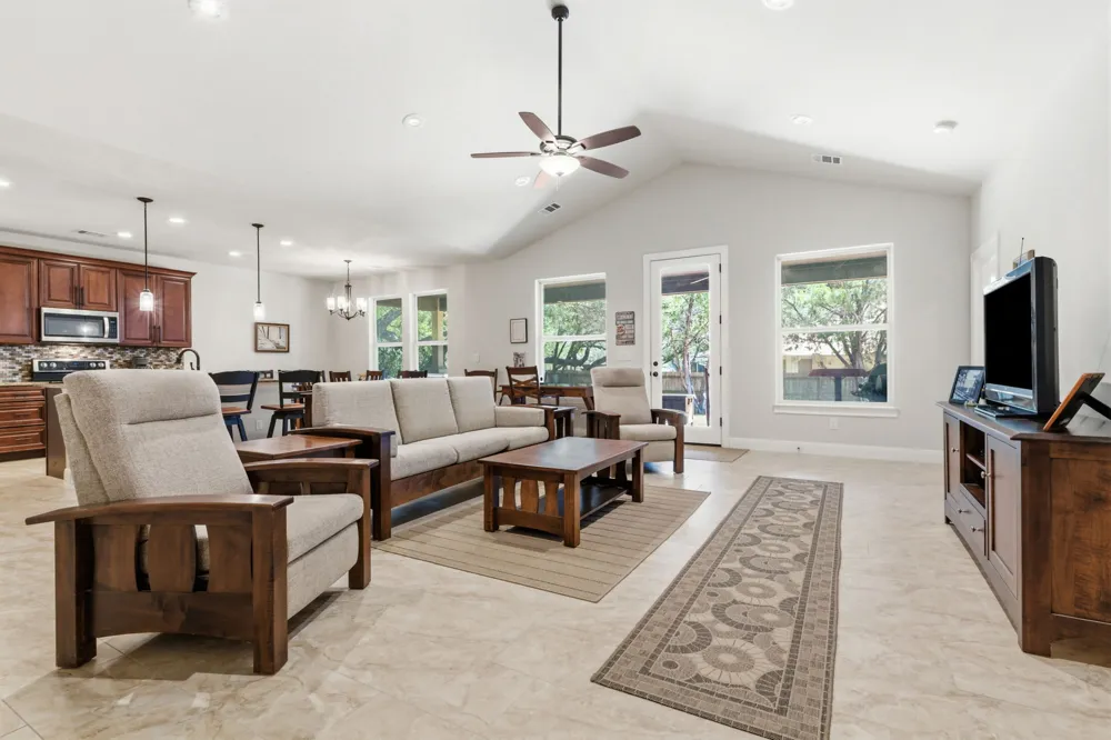 18817 Kelly Drive Lago Vista, TX 78645