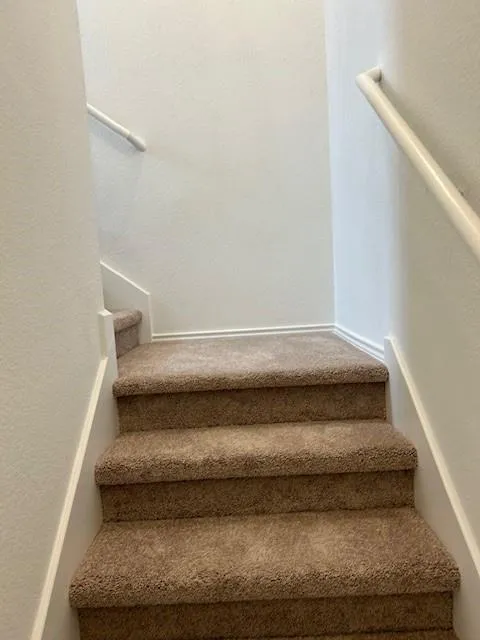 35 Trinity Circle Lockhart, TX 78644