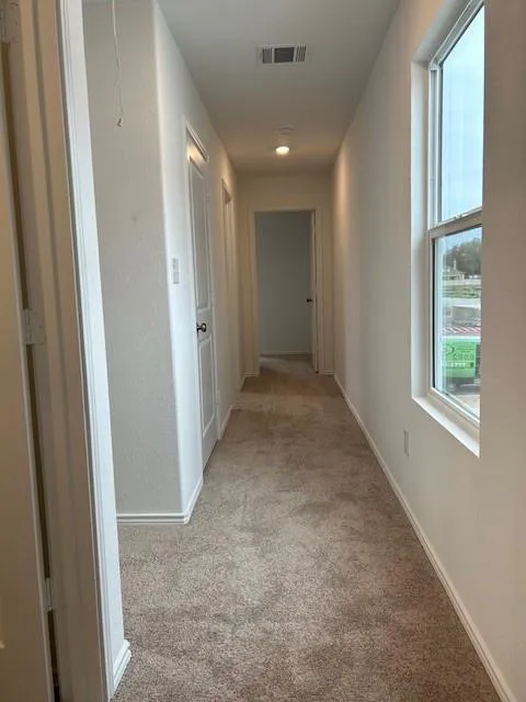 35 Trinity Circle Lockhart, TX 78644