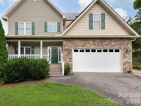 4 Lancaster Lane