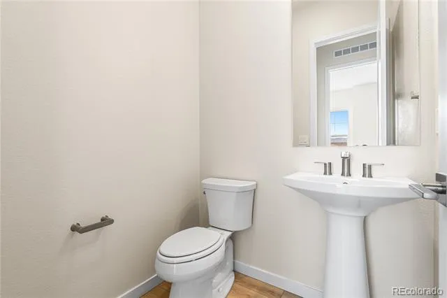 11136 Stonepath Street Littleton, CO 80125