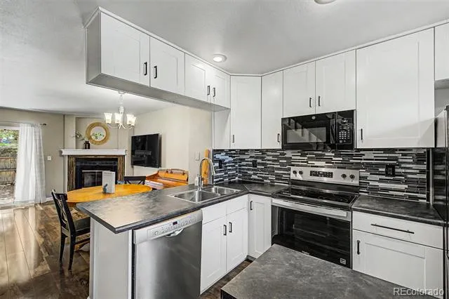8198 S Columbine Court Centennial, CO 80122