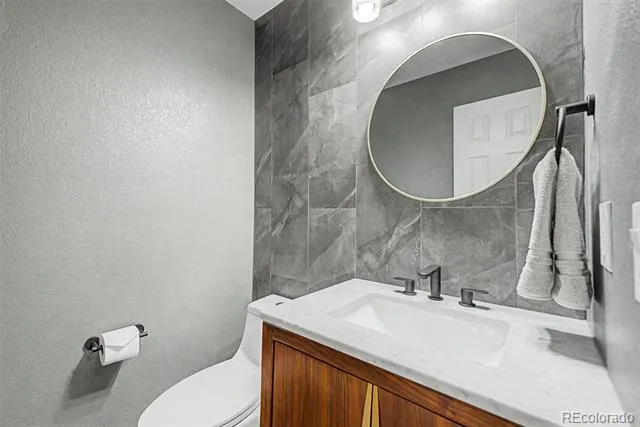 9125 Ironwood Way Highlands Ranch, CO 80129