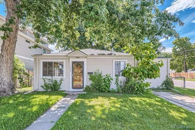 4995 Vallejo Street Denver, CO 80221