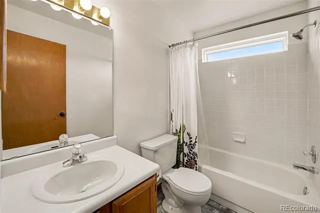 10478 W 82nd Place Arvada, CO 80005
