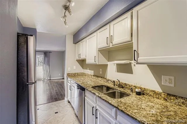 1060 S Parker Road #25 Denver, CO 80231