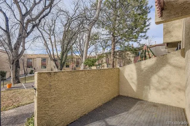 1060 S Parker Road #25 Denver, CO 80231