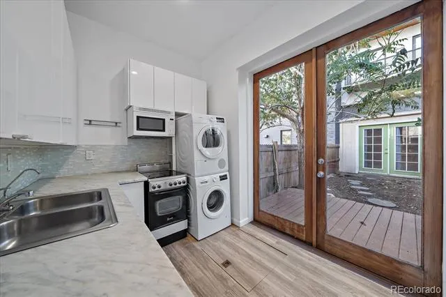2524 Kensing Court Denver, CO 80211