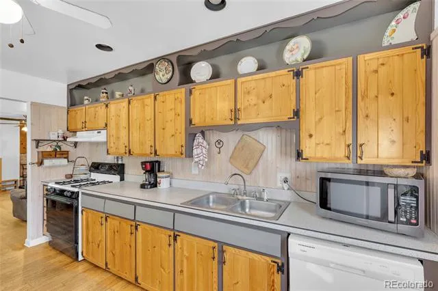 6326 Fenton Street Arvada, CO 80003