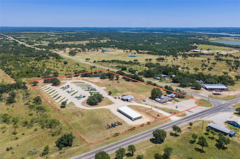 5103 Park Road 15 Brownwood, TX 76801