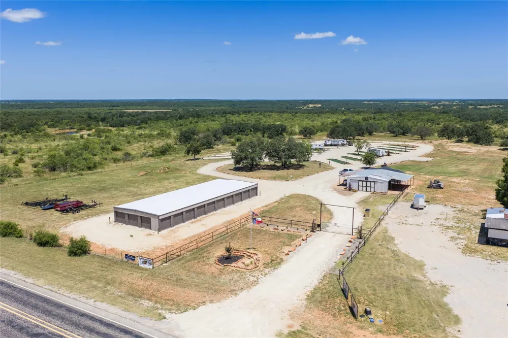 5103 Park Road 15 Brownwood, TX 76801
