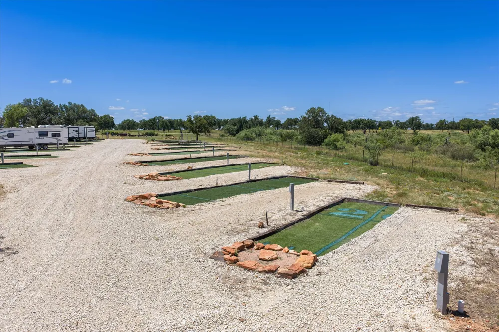 5103 Park Road 15 Brownwood, TX 76801