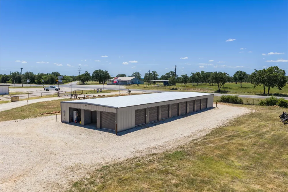 5103 Park Road 15 Brownwood, TX 76801