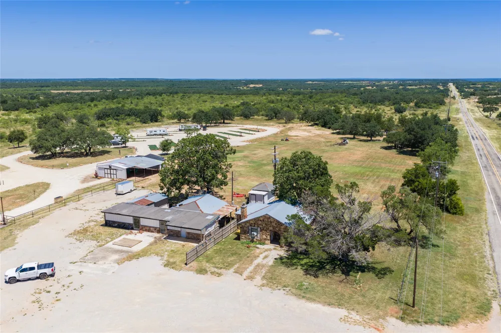 5103 Park Road 15 Brownwood, TX 76801