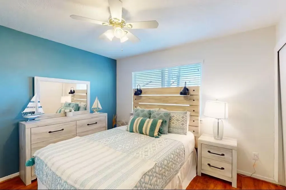 3935 Knollcrest Drive Montgomery, TX 77356