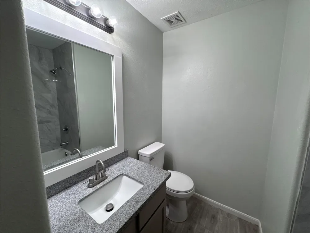 13705 Bighorn Trail Willis, TX 77378