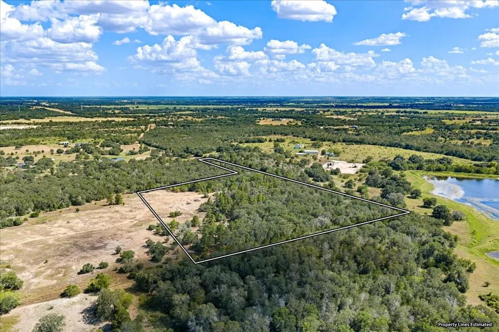 4605 Rocky Creek Road La Grange, TX 78945