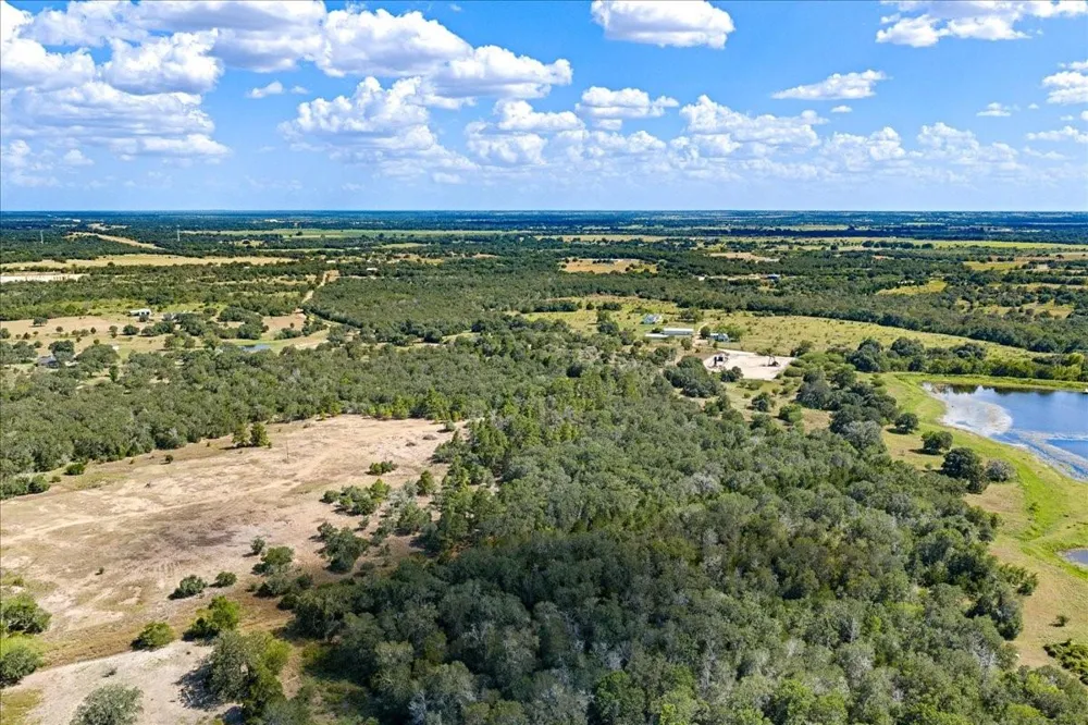 4605 Rocky Creek Road La Grange, TX 78945