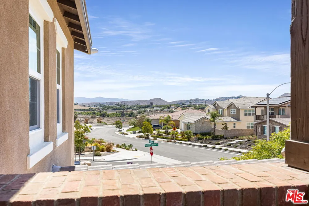 13447 Gold Medal Court Riverside, CA 92503