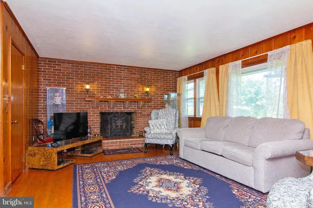 2645 SUNSET LANE Finksburg, MD 21048