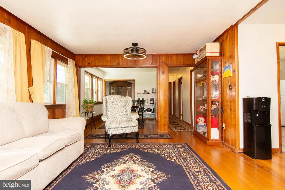 2645 SUNSET LANE Finksburg, MD 21048