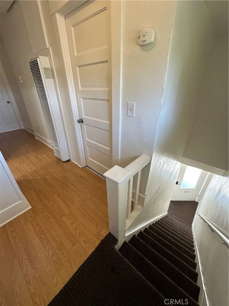 1540 W 28th Los Angeles, CA 90007