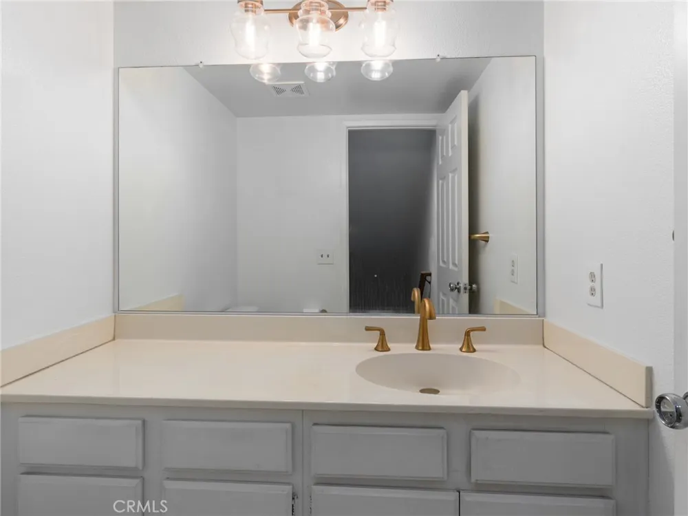 2800 Plaza Del Amo #245 Torrance, CA 90503