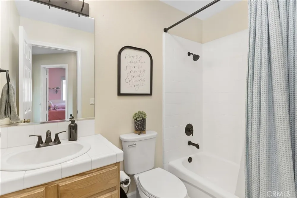 34194 Hidden Cove Yucaipa, CA 92399