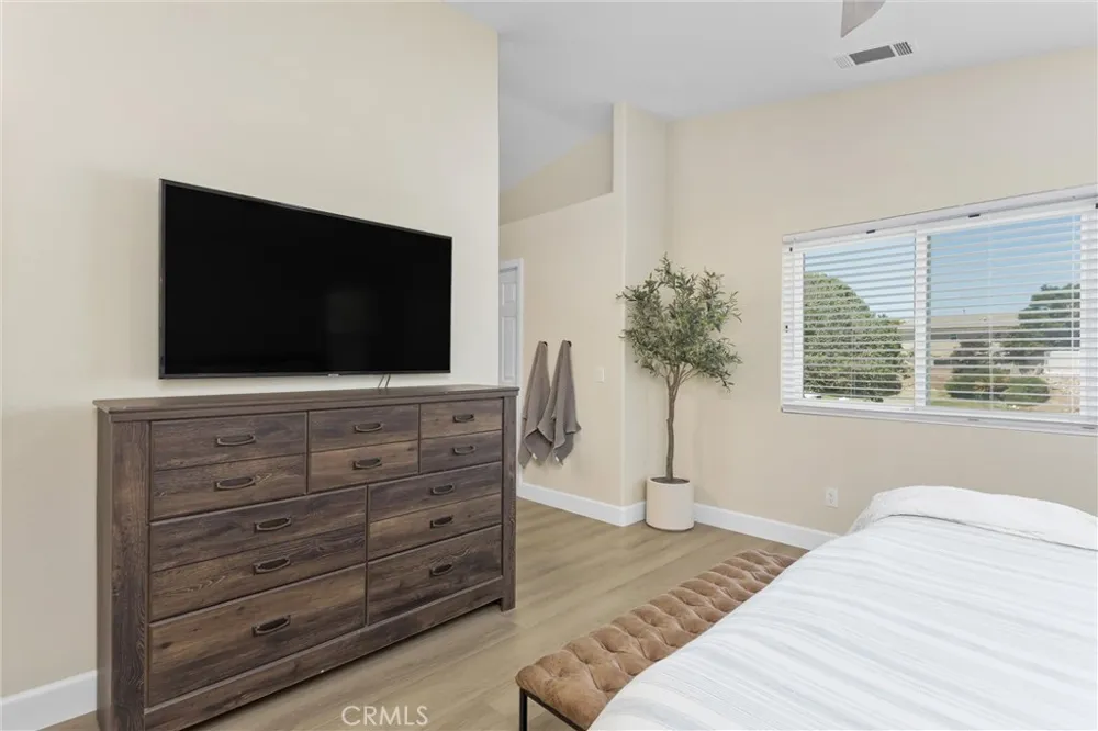 34194 Hidden Cove Yucaipa, CA 92399