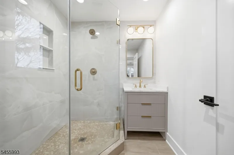 41 Orchard Rd Florham Park, NJ 07932