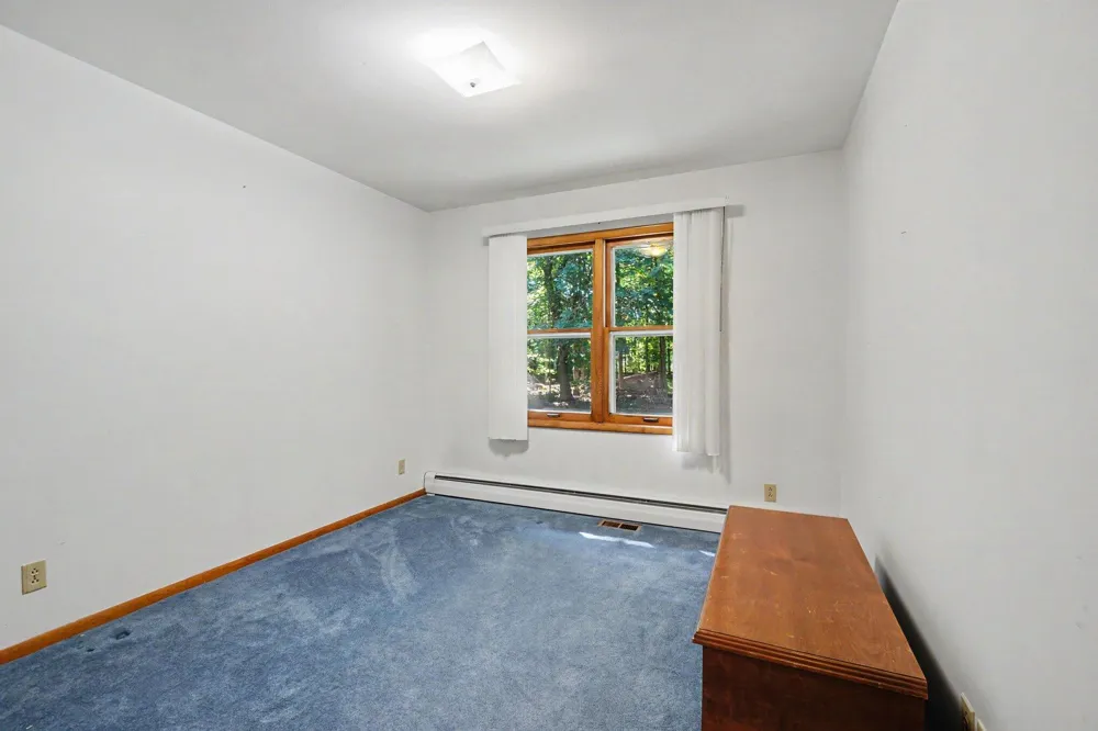304 Orchard Circle Gobles, MI 49055